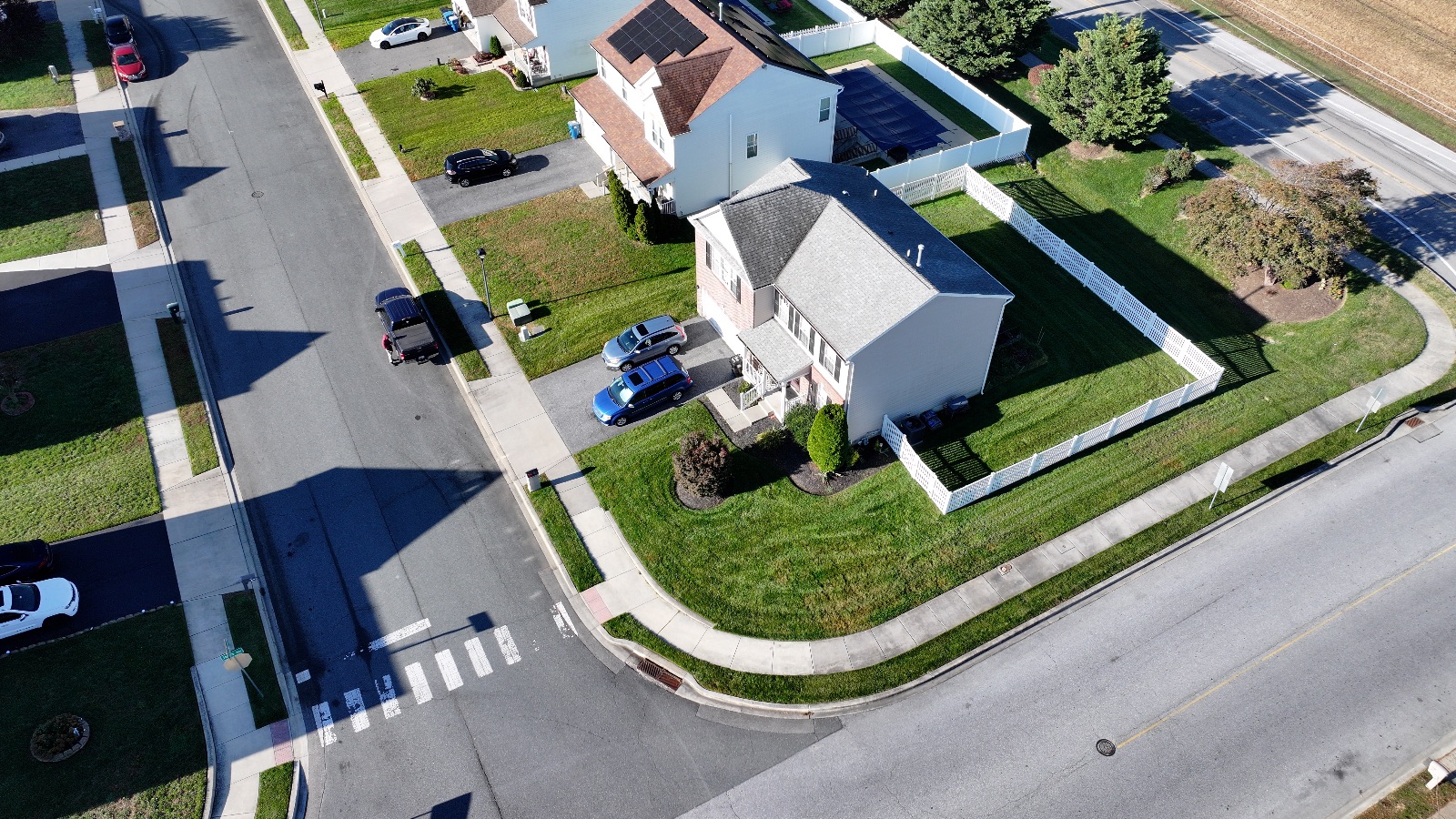Real estate work sample by Raulrue Morton