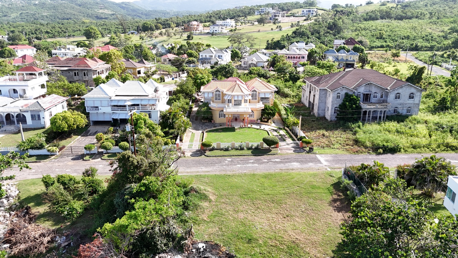 Real estate work sample by Laurence Matteson
