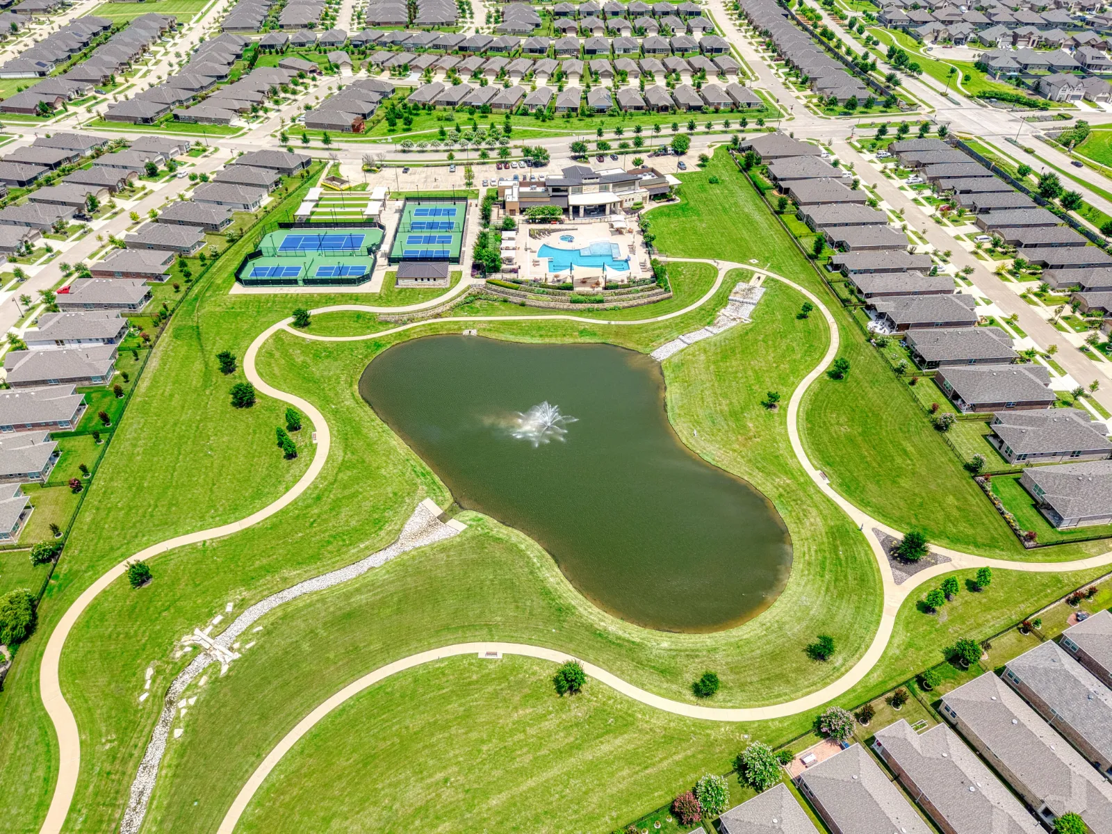 Real estate work sample by Gerald Hitt
